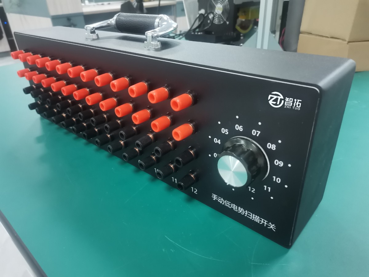 手動(dòng)轉(zhuǎn)換開關(guān)600 (3).jpg