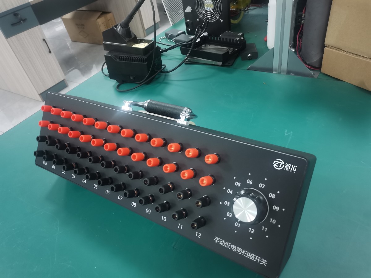 手動(dòng)轉(zhuǎn)換開關(guān)600 (11).jpg